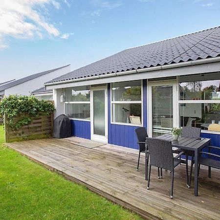 6 Person Holiday Home In V Ggerl Se Bøtø By Zewnętrze zdjęcie