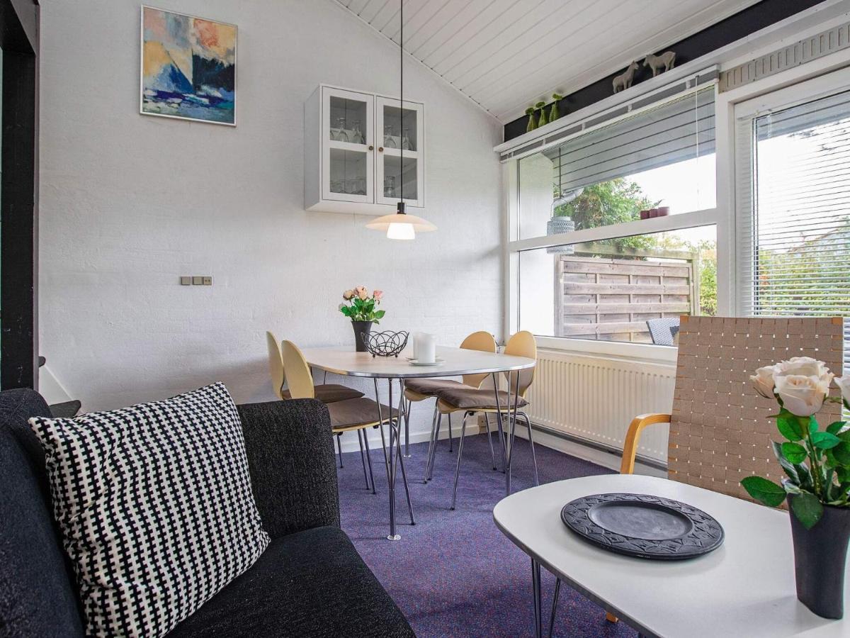 6 Person Holiday Home In V Ggerl Se Bøtø By Zewnętrze zdjęcie